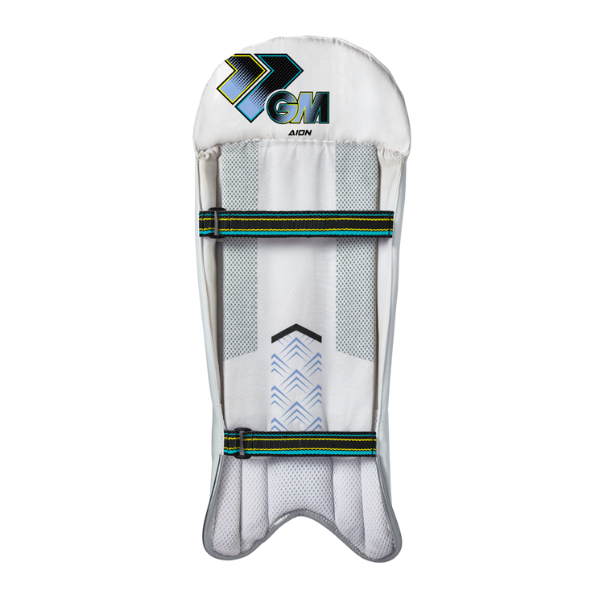 Pictured from the back, a white GM cricket pad
