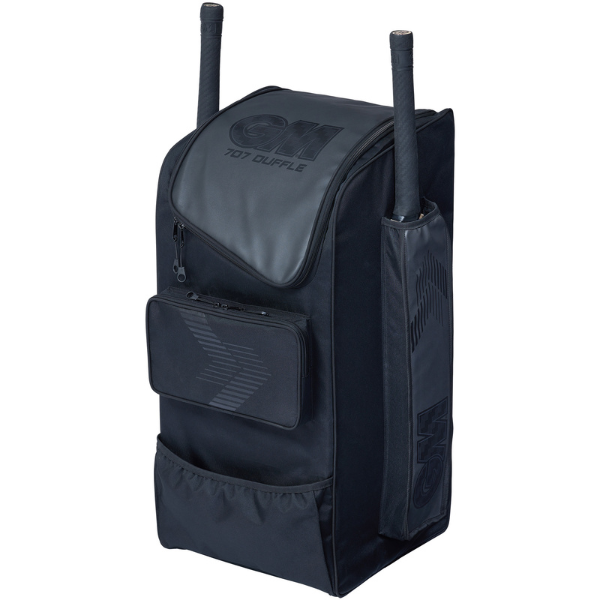 GM 707 Duffle Bag in Black