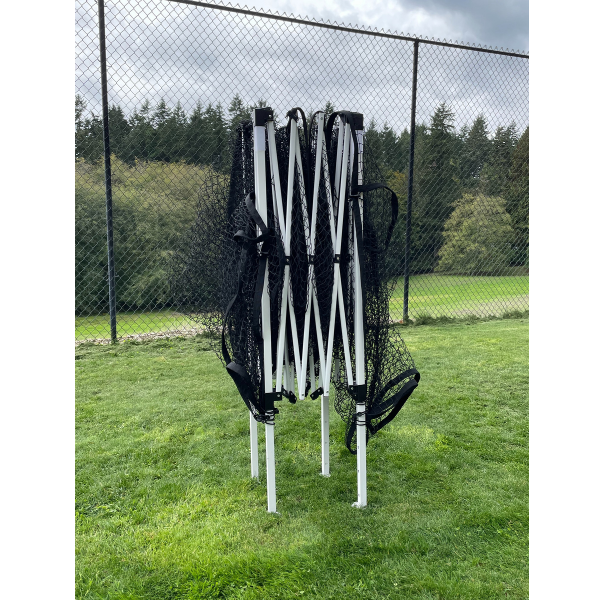 Folding cricket net